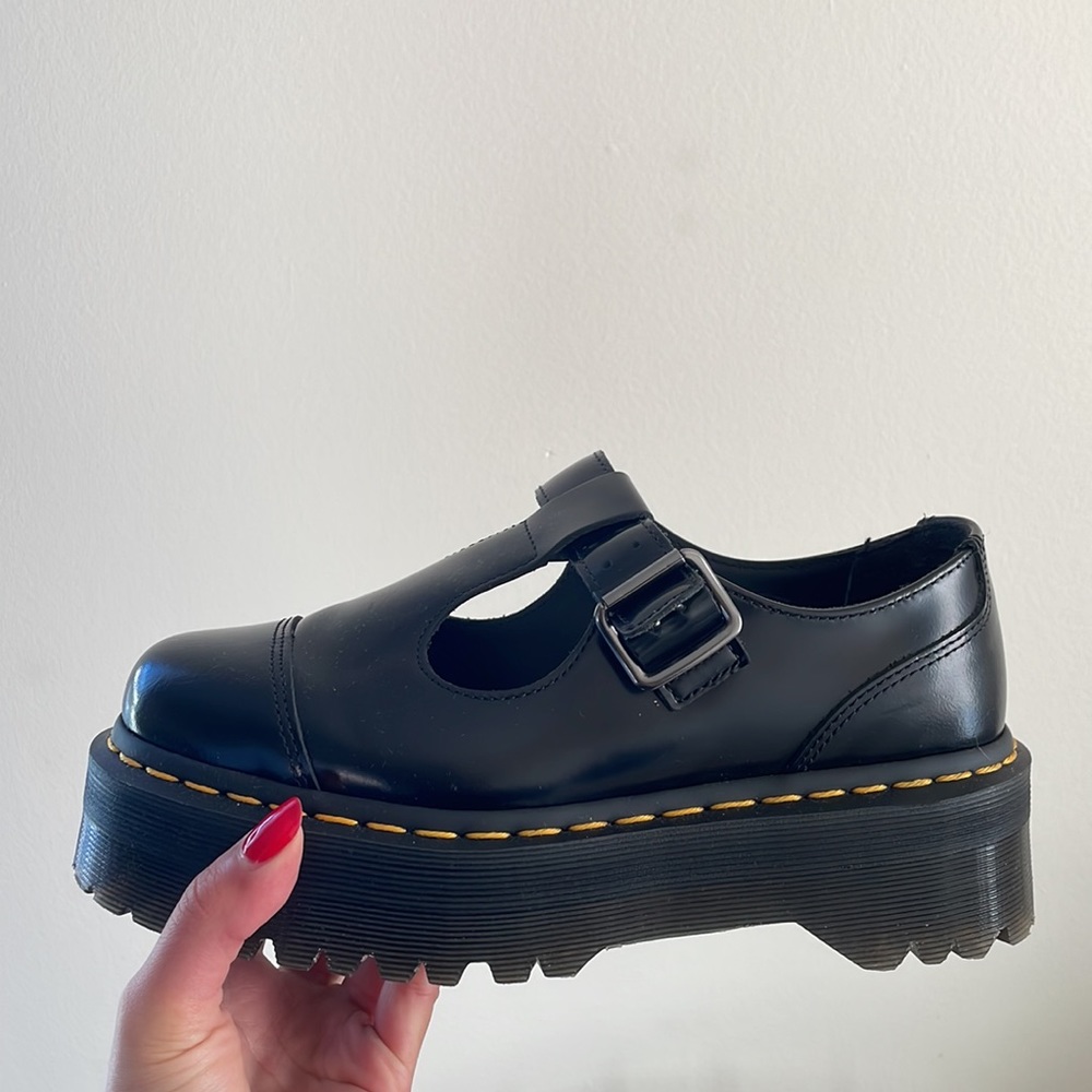 Dr. Martens Bethan Platform Mary Janes RARE sz 7 NIB